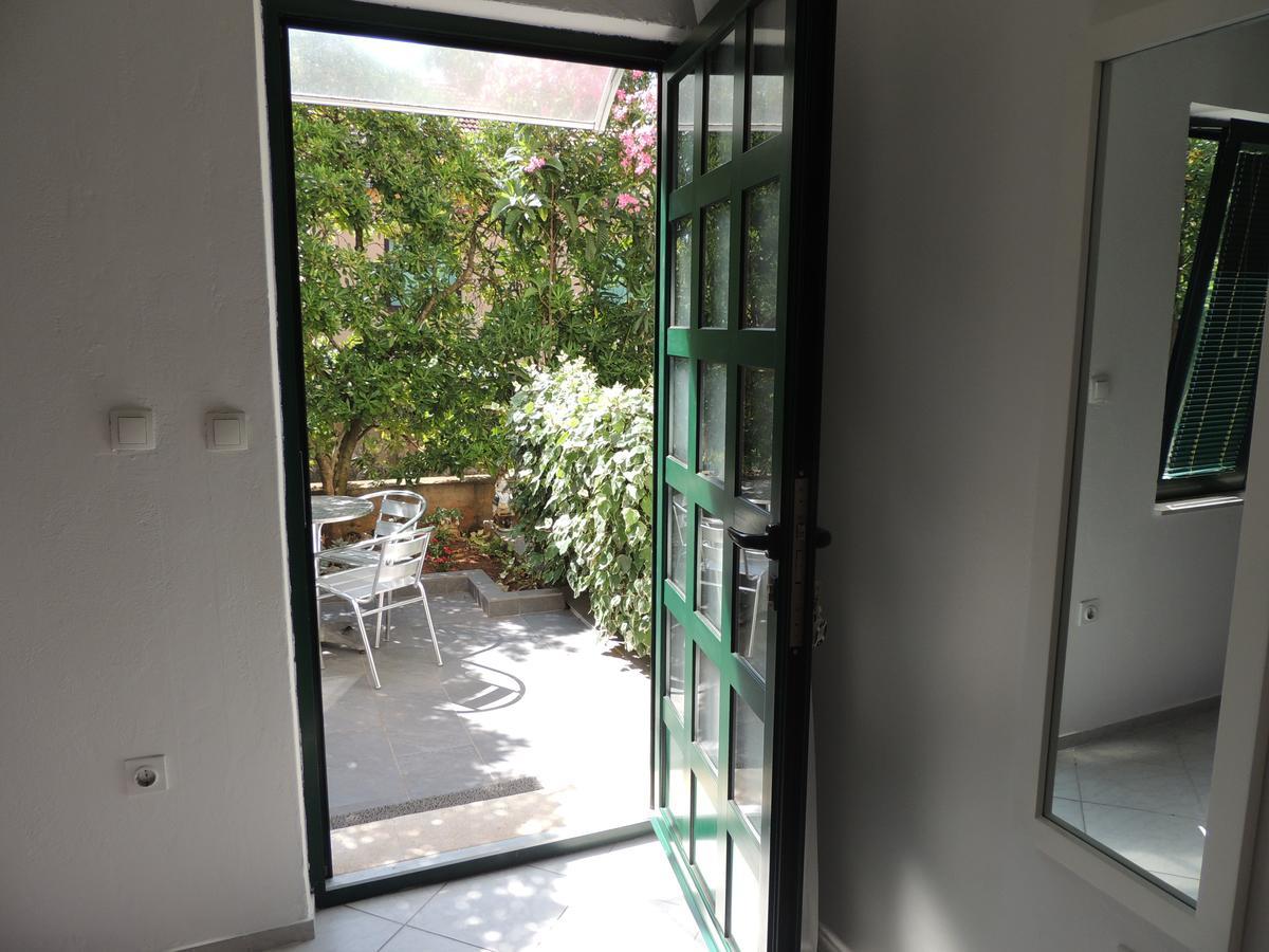 Apartments Suljic - Cash Only Property Stari Grad  Eksteriør bilde