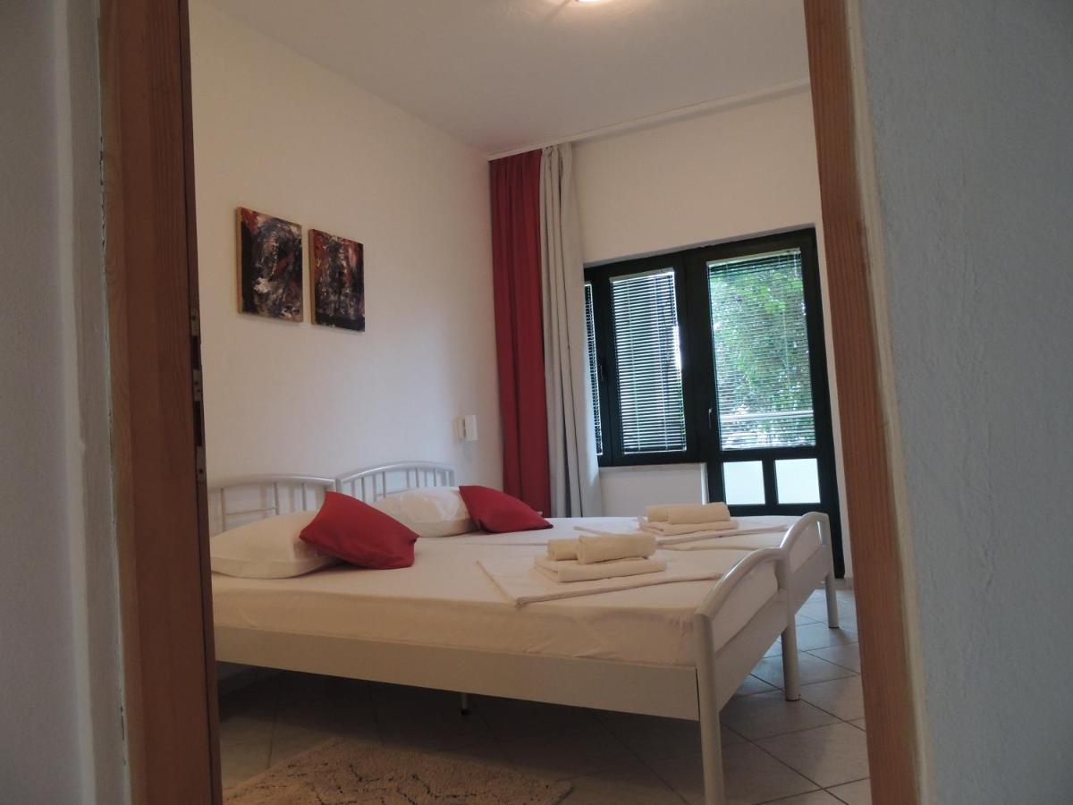Apartments Suljic - Cash Only Property Stari Grad  Eksteriør bilde