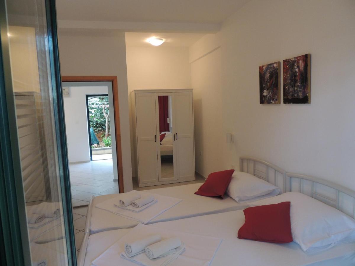 Apartments Suljic - Cash Only Property Stari Grad  Eksteriør bilde
