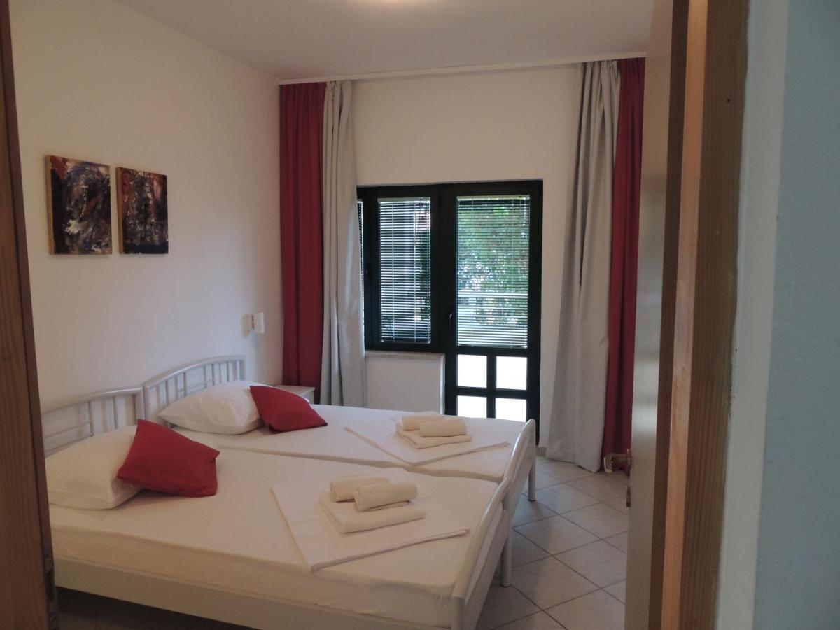 Apartments Suljic - Cash Only Property Stari Grad  Eksteriør bilde
