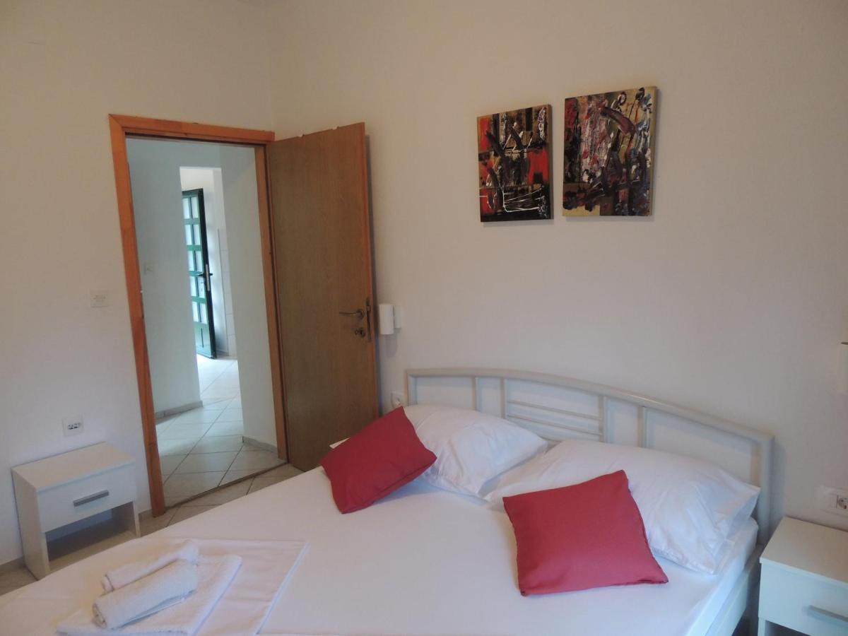 Apartments Suljic - Cash Only Property Stari Grad  Eksteriør bilde